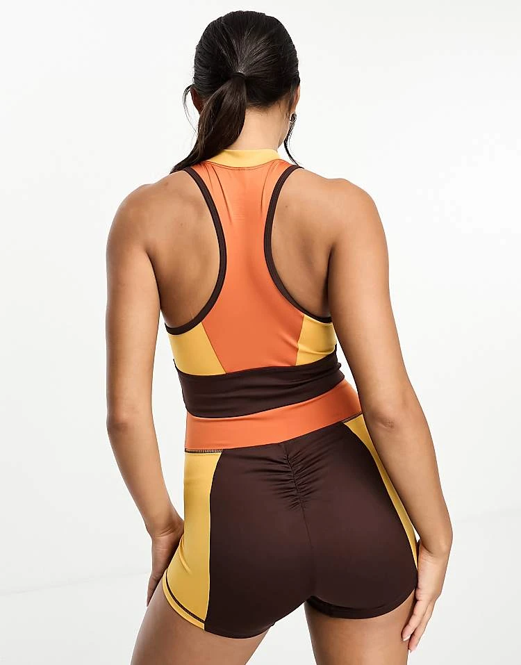 Daisy Street Active Landscape Sleeveless Crop Top In Orange For Women 2 Daisy Street Active Landscape Sleeveless Crop Top In Orange For Women - Image 2
