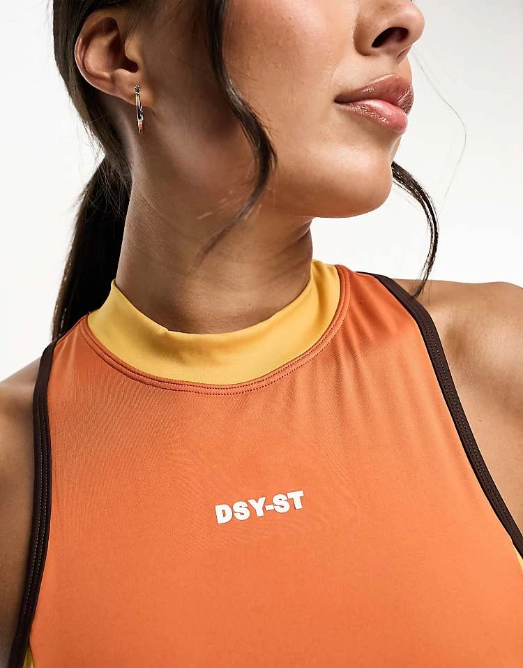 Daisy Street Active Landscape Sleeveless Crop Top In Orange For Women 3 Daisy Street Active Landscape Sleeveless Crop Top In Orange For Women - Image 3