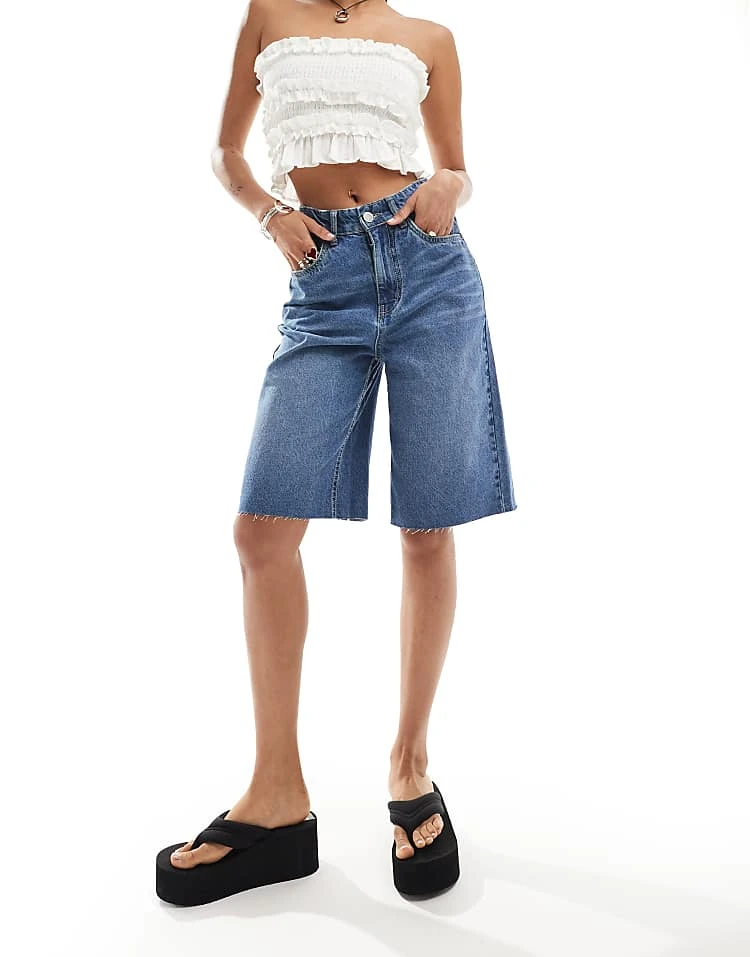 Daisy Street Relaxed Denim Jorts In Mid Blue For Women 2 Daisy Street Relaxed Denim Jorts In Mid Blue For Women - Image 2