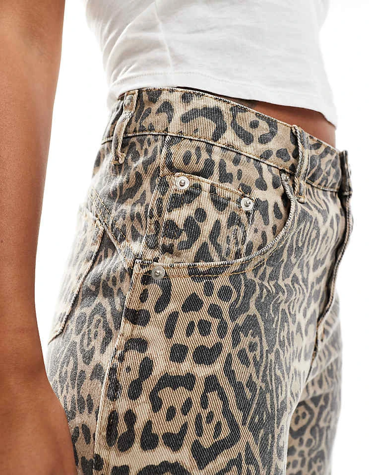 Daisy Street Low Rise Baggy Washed Leopard Print Jeans For Women 3 Daisy Street Low Rise Baggy Washed Leopard Print Jeans For Women - Image 3