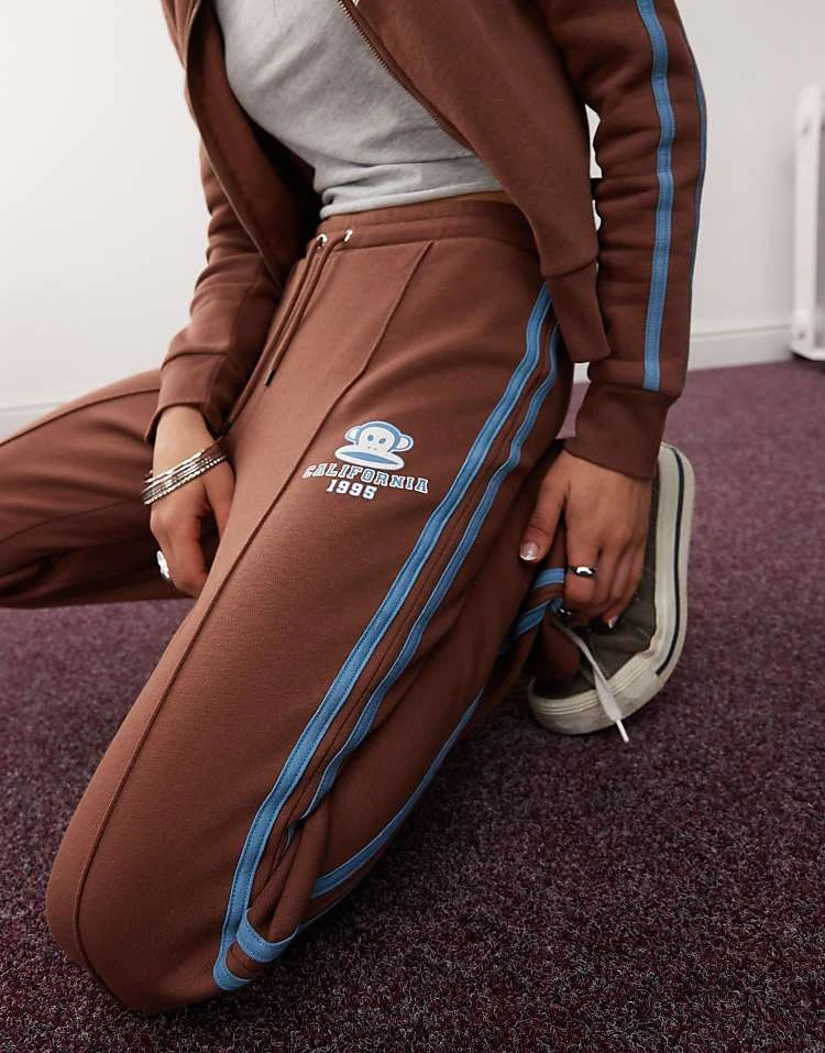 Daisy Street X Paul Frank Piping Detail Low Rise Wide Leg Pants In Brown Co-ord For Women Brown & Blue 4 Daisy Street X Paul Frank Piping Detail Low Rise Wide Leg Pants In Brown Co-ord For Women Brown & Blue - Image 4